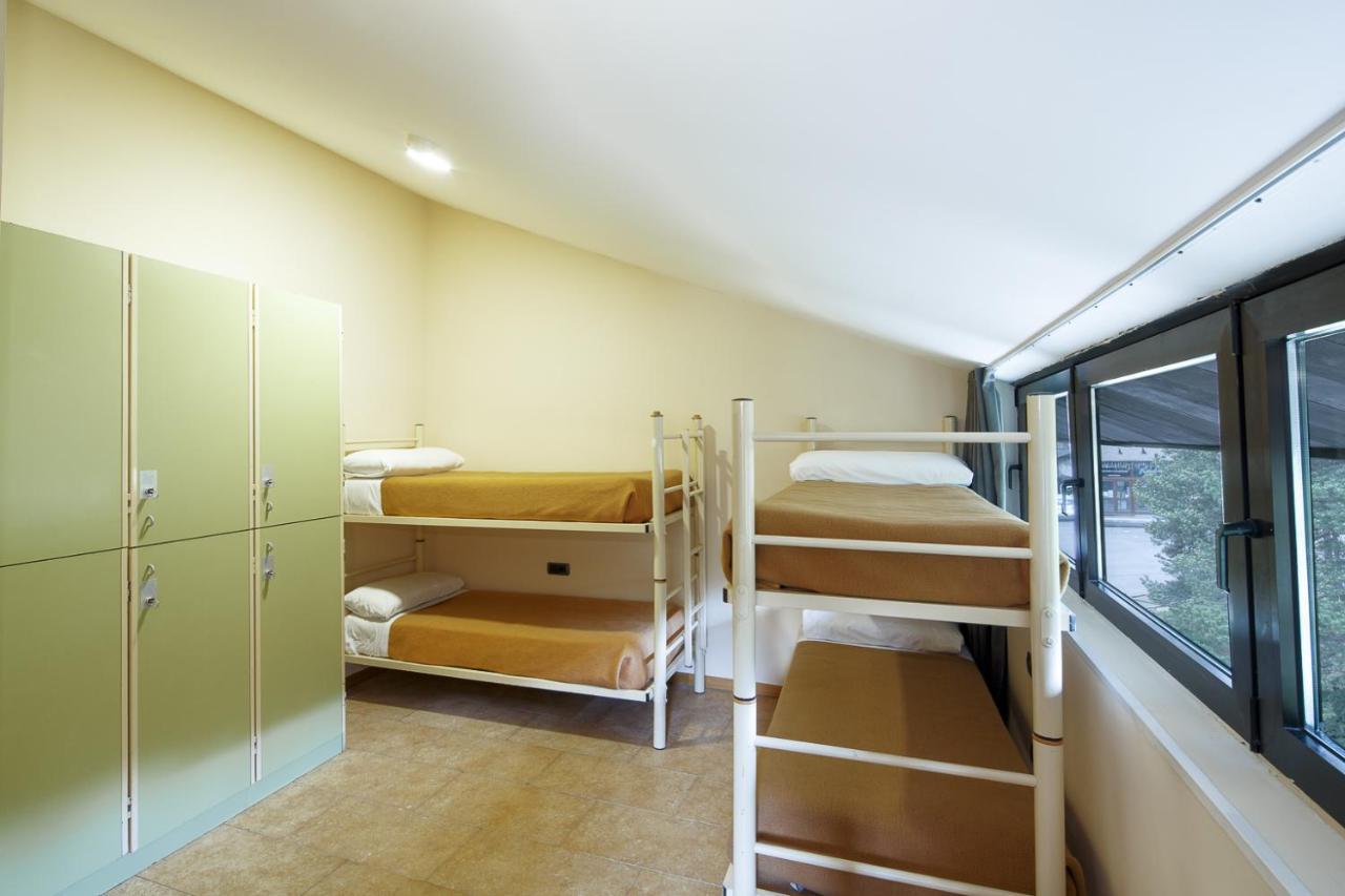 Abrigall Hostel La Masella Bilik gambar