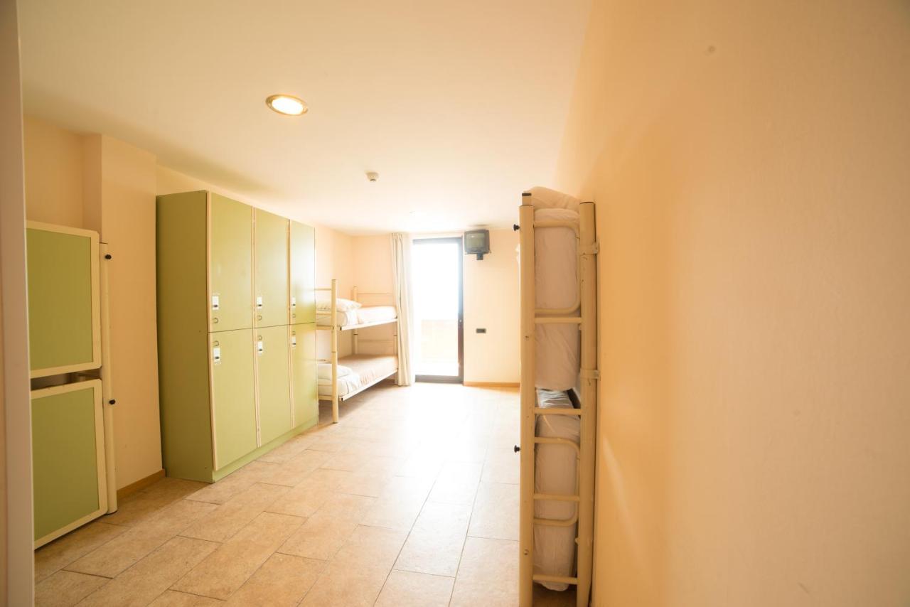 Abrigall Hostel La Masella Luaran gambar